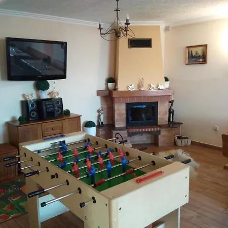 Barbara Pietraszek *