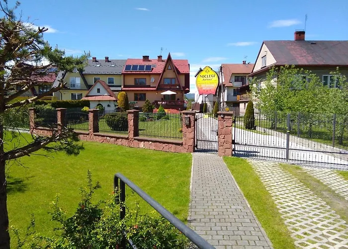 Barbara Pietraszek *