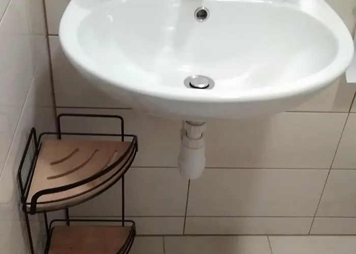 Barbara Pietraszek *